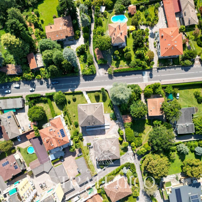 Lesa — Bilocale completamente ristrutturato con box e cantina a pochi passi dal Lago Maggiore