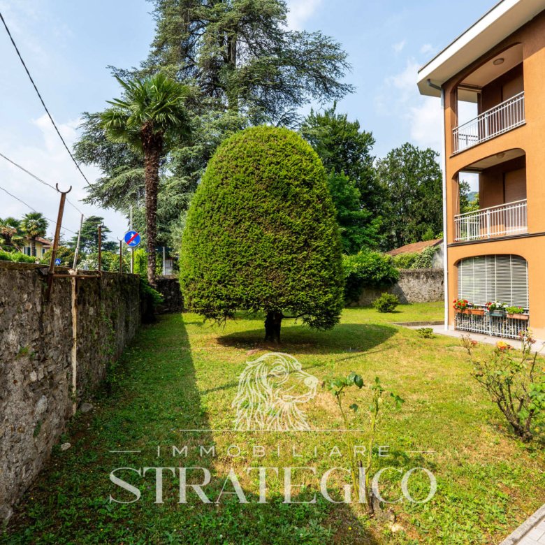 Lesa — Bilocale completamente ristrutturato con box e cantina a pochi passi dal Lago Maggiore