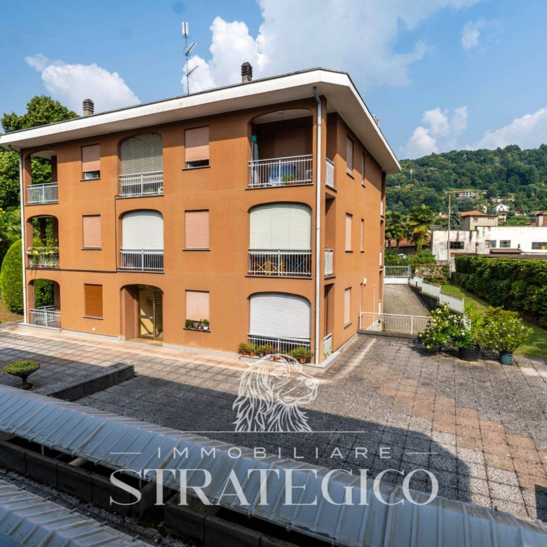 Lesa — Bilocale completamente ristrutturato con box e cantina a pochi passi dal Lago Maggiore