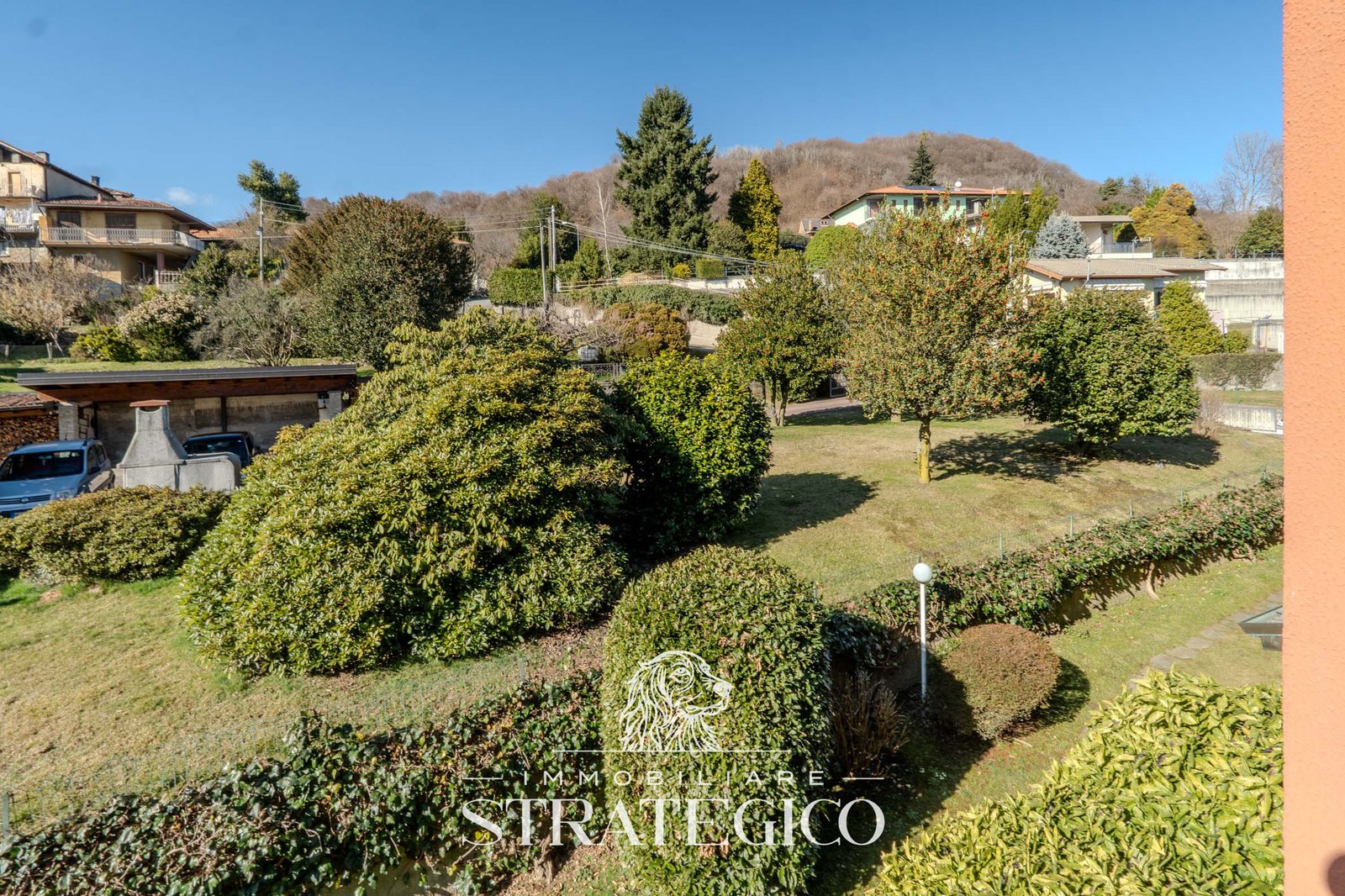 fosseno-appartamento-vista-lago-con-box_027