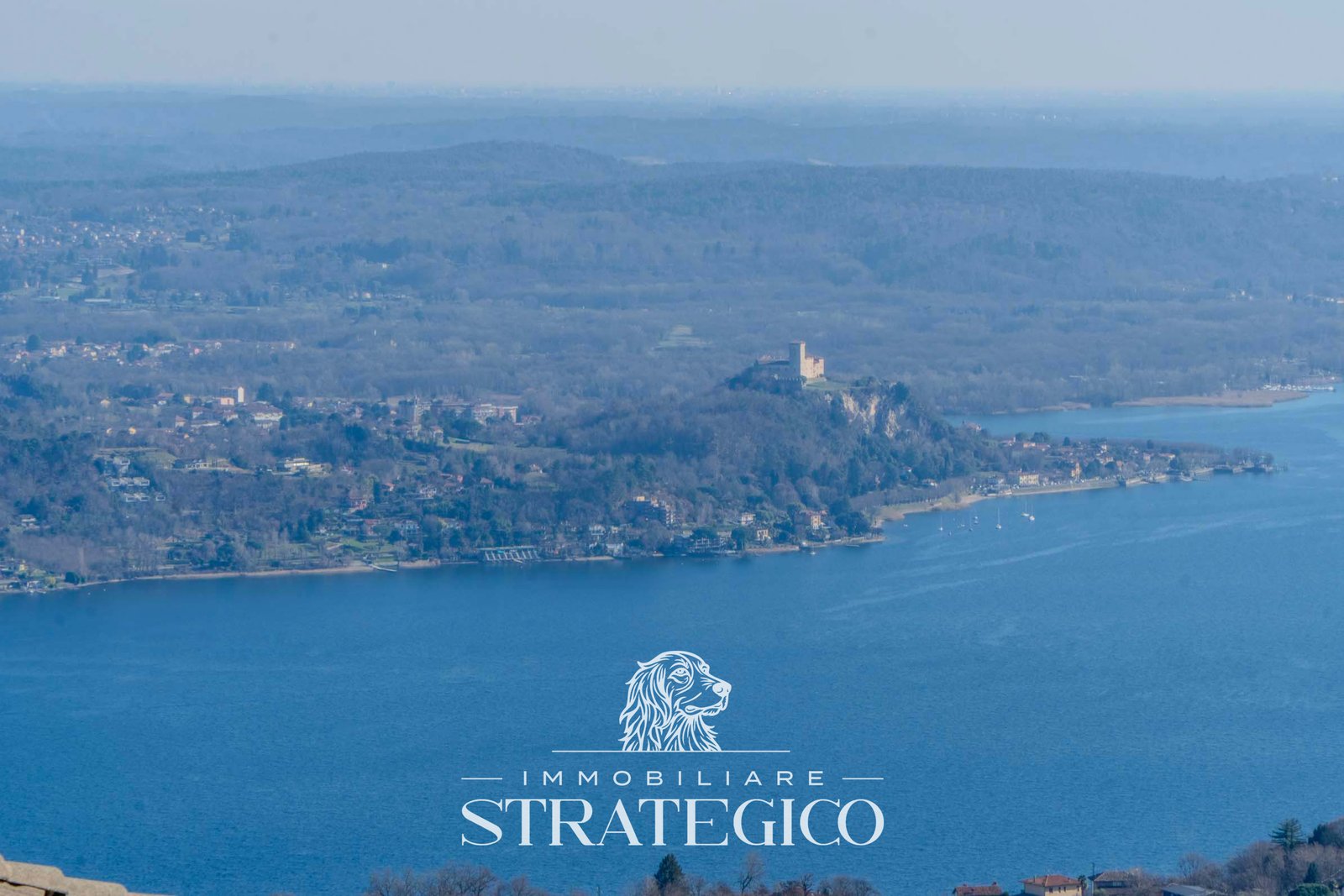 fosseno-appartamento-vista-lago-con-box_036