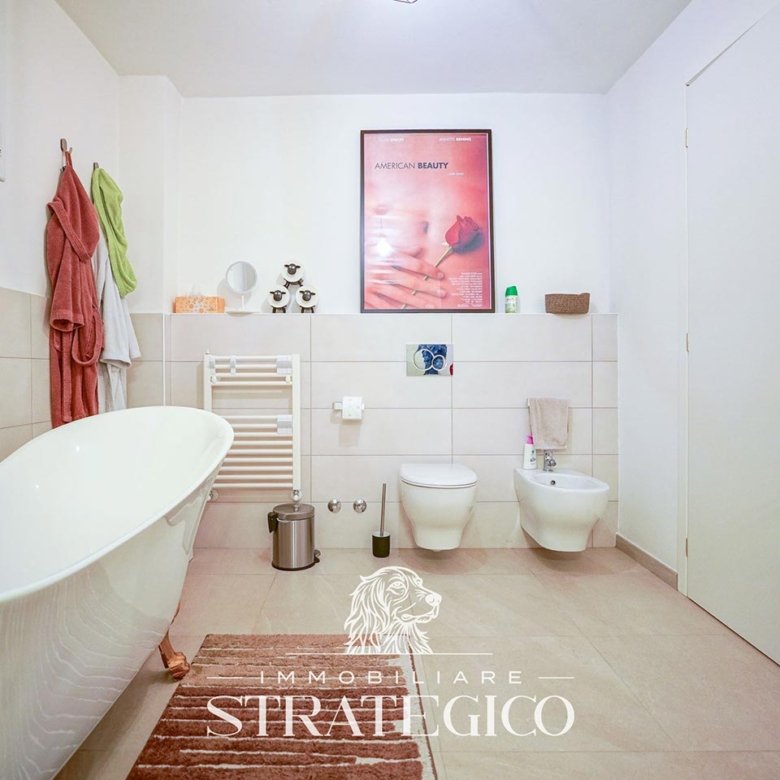Paruzzaro — Trilocale completamente ristrutturato con giardino, domotica e fotovoltaico