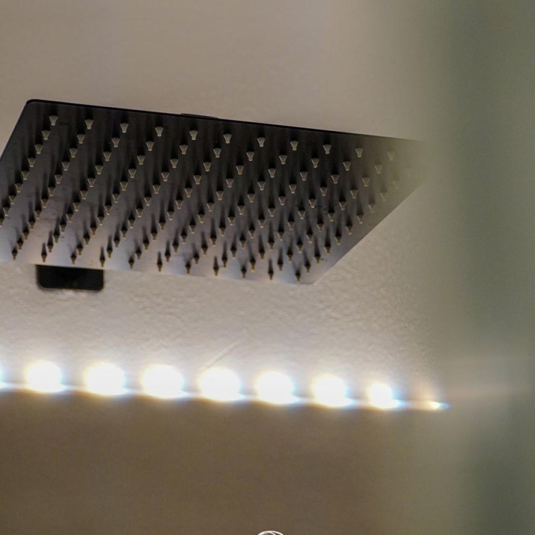 Paruzzaro — Trilocale completamente ristrutturato con giardino, domotica e fotovoltaico