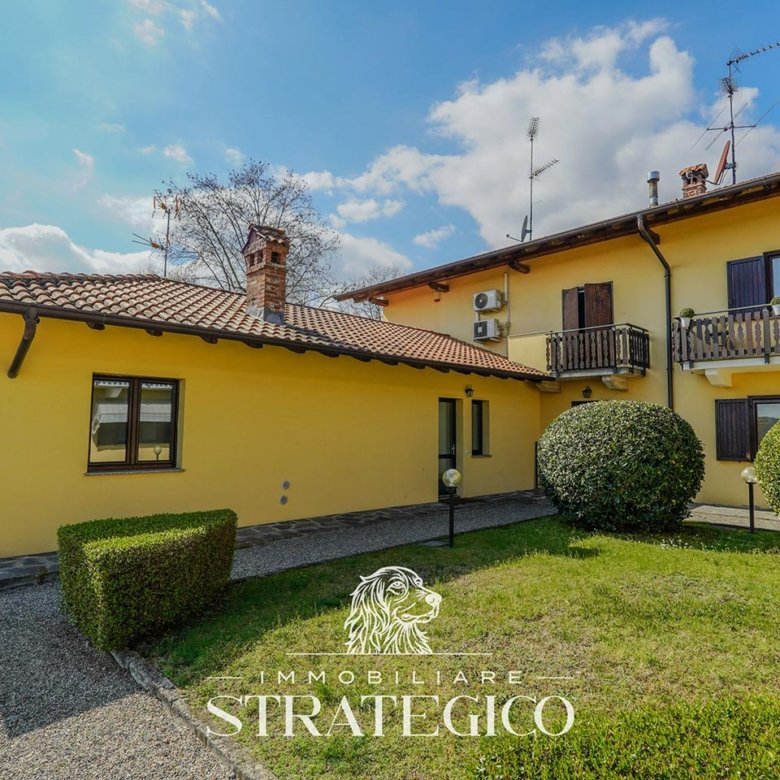 Paruzzaro — Trilocale completamente ristrutturato con giardino, domotica e fotovoltaico