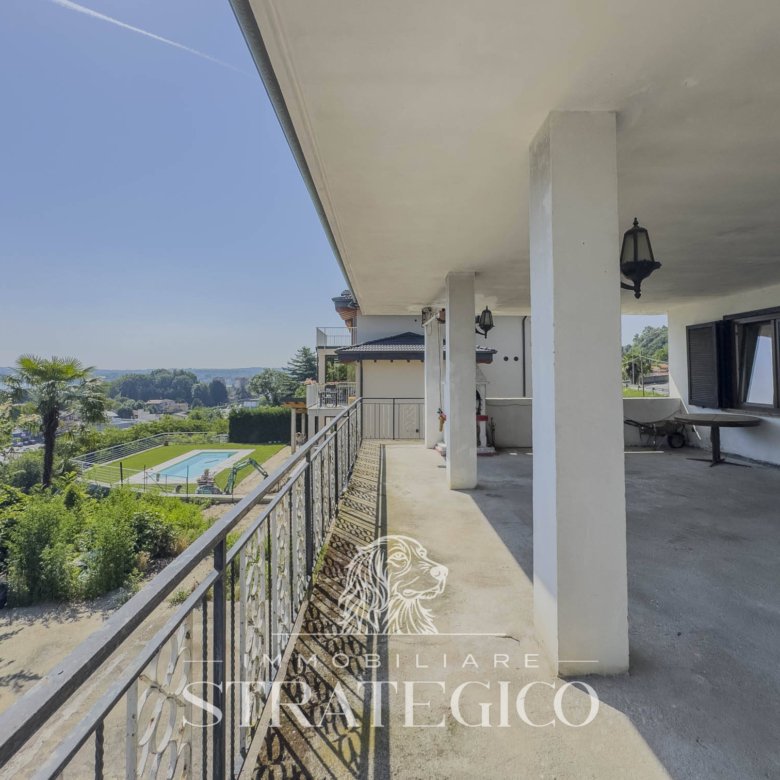 Dormelletto — Villa indipendente con giardino e vista lago