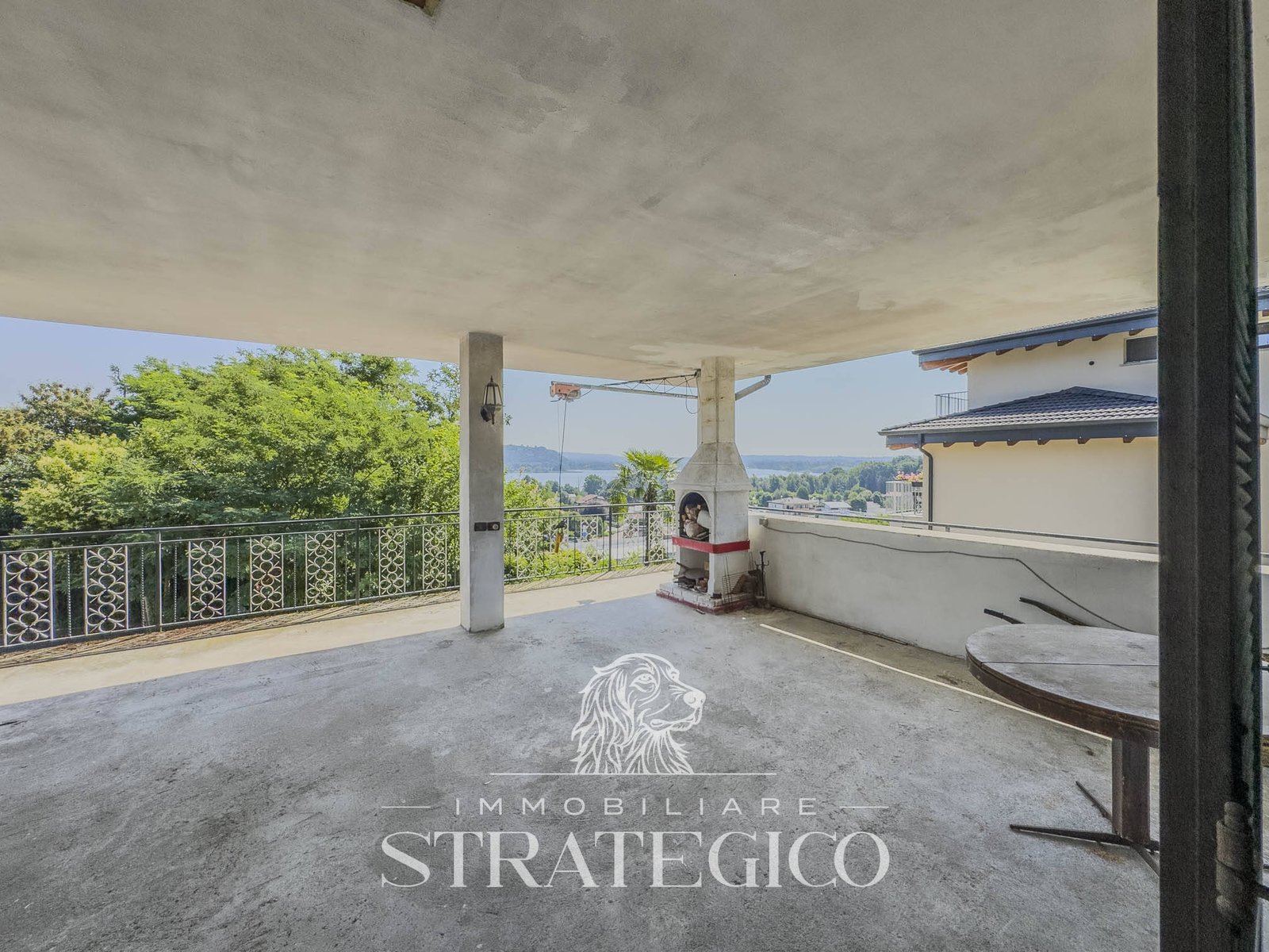 Dormelletto — Villa indipendente con giardino e vista lago