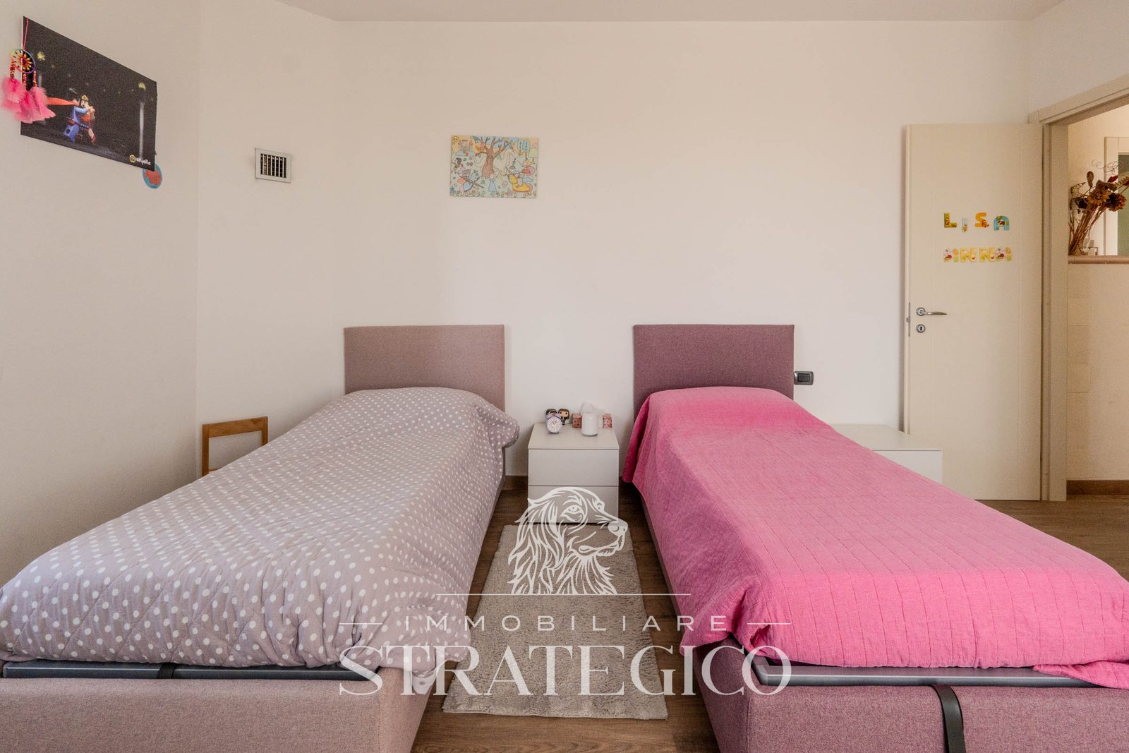 Pisano — Villa su 3 livelli + ampio fabbricato + terreno indipendente