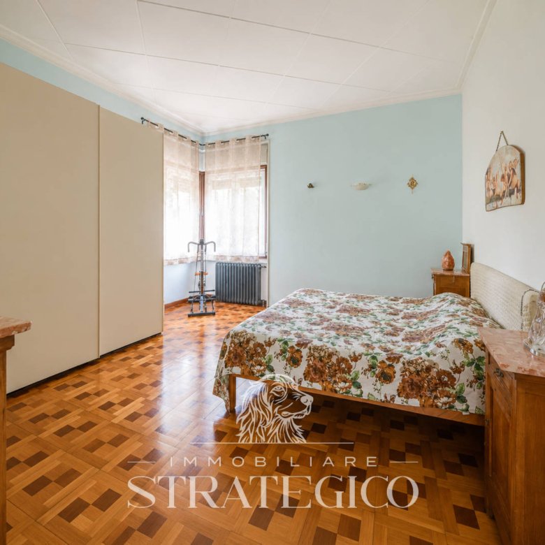 Lesa — Villa indipendente con giardino sul Lago Maggiore