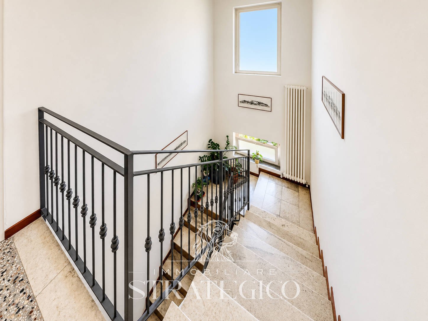 Lesa — Villa indipendente con giardino sul Lago Maggiore