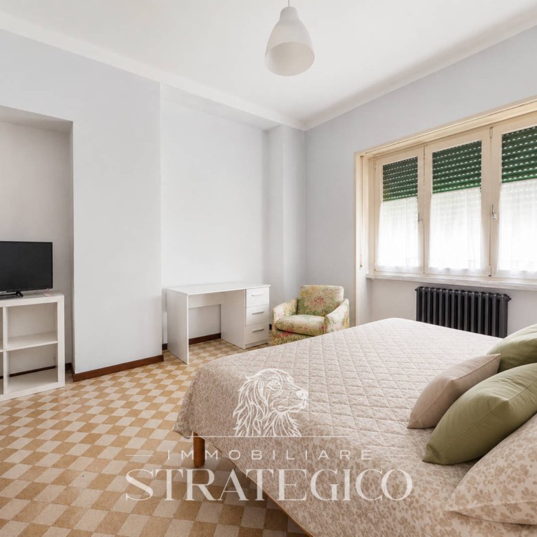 Lesa — Villa indipendente con giardino sul Lago Maggiore