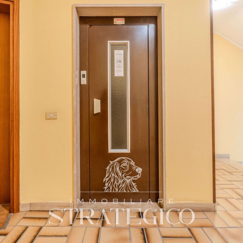 Arona — Ampio appartamento in affitto vicino al centro