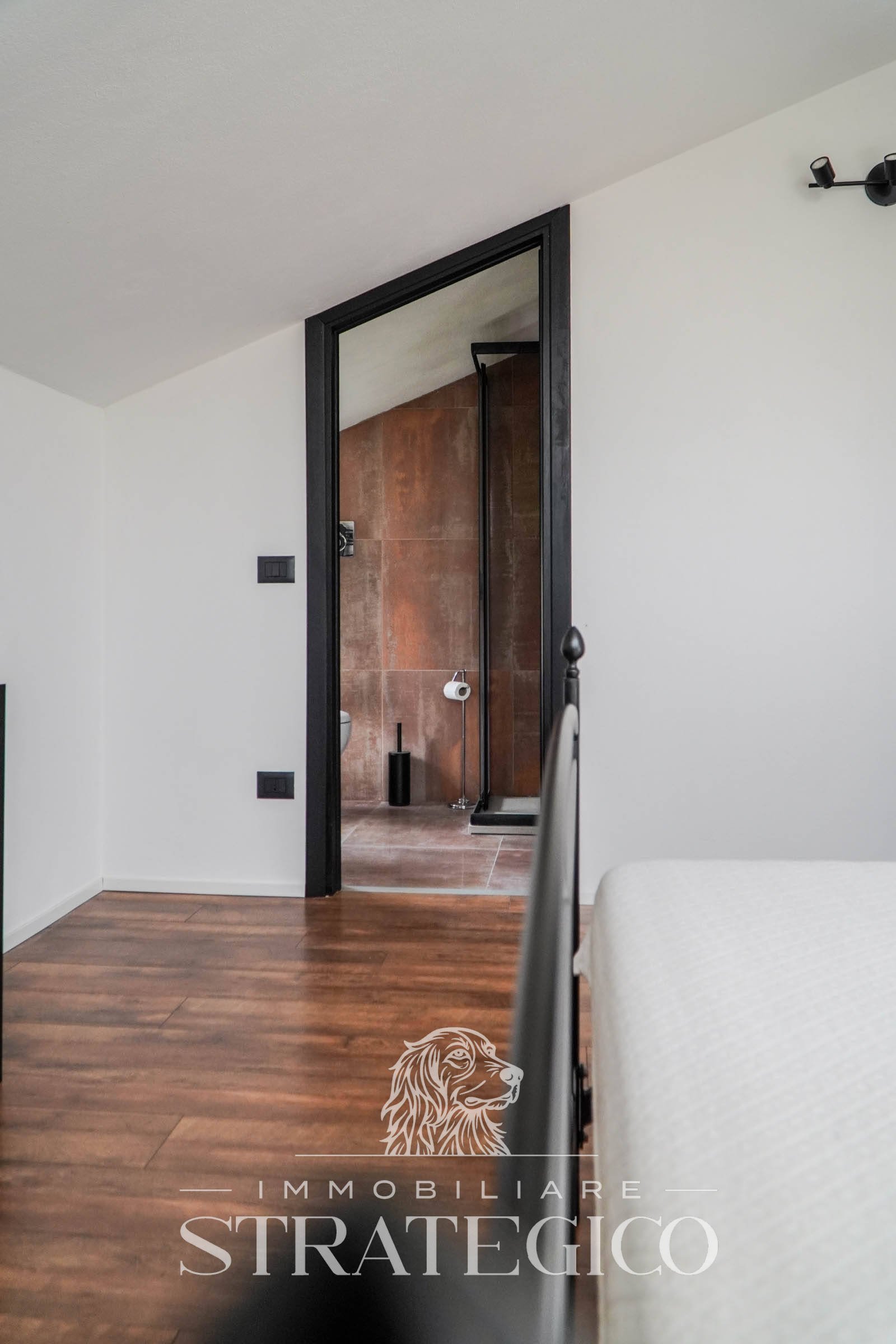 Pisano — Mansarda luminosa con terrazzo panoramico vista Lago Maggiore