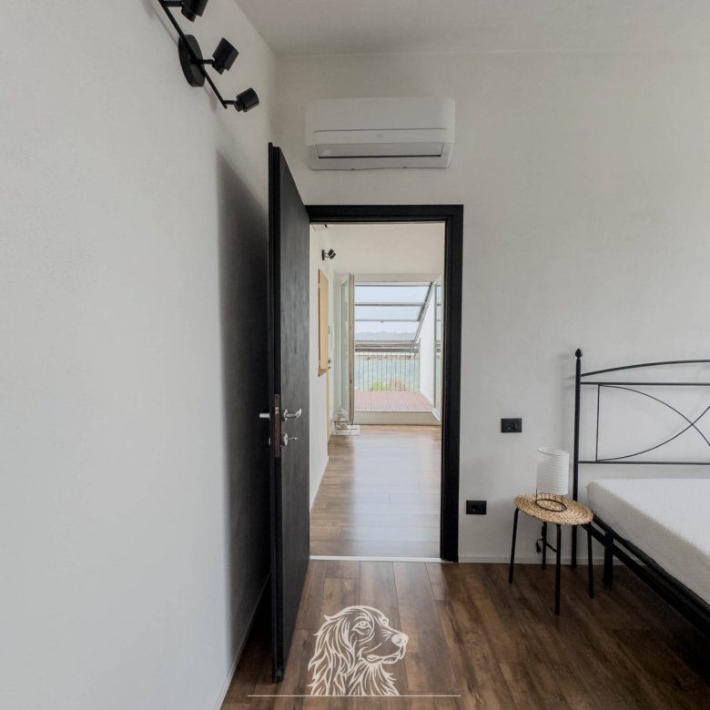 Pisano — Mansarda luminosa con terrazzo panoramico vista Lago Maggiore