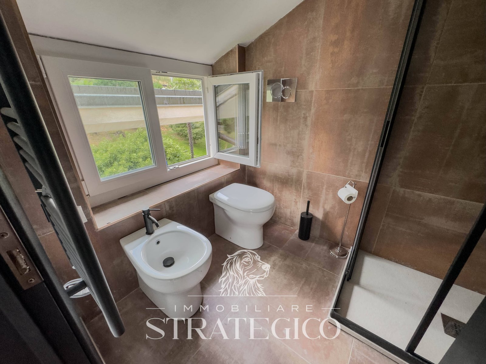 Pisano — Mansarda luminosa con terrazzo panoramico vista Lago Maggiore
