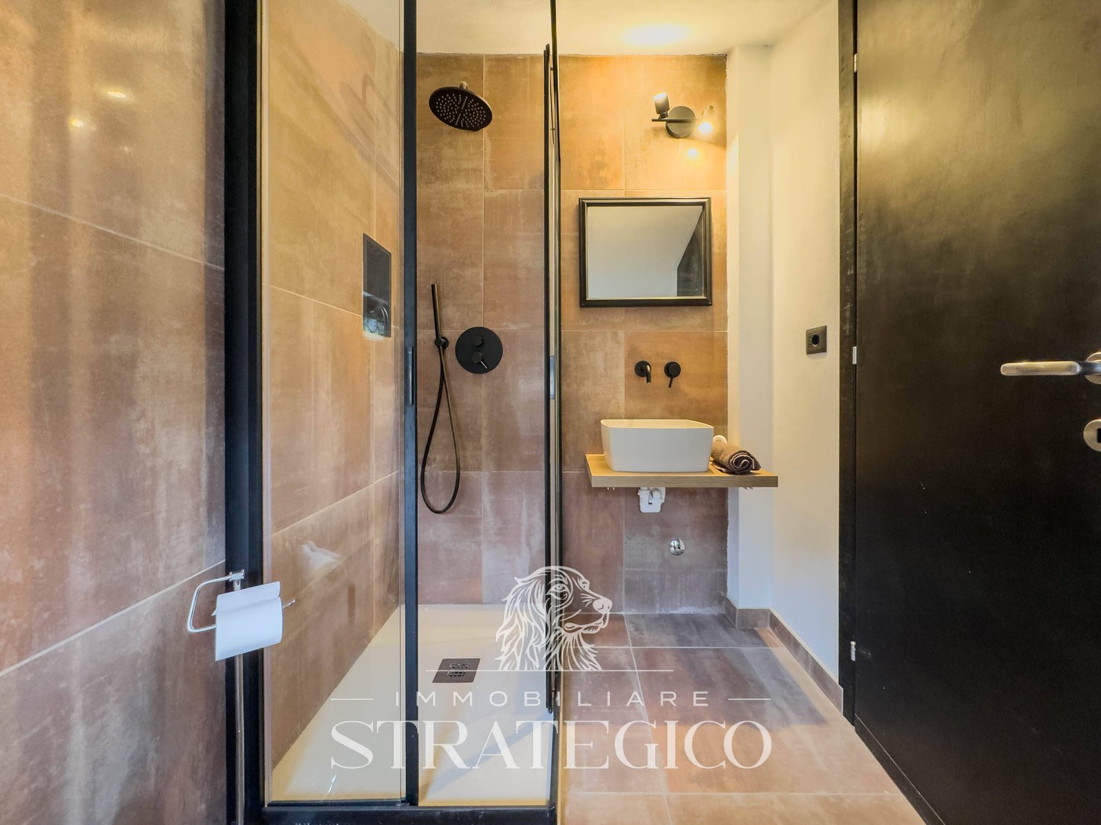 Pisano — Mansarda luminosa con terrazzo panoramico vista Lago Maggiore