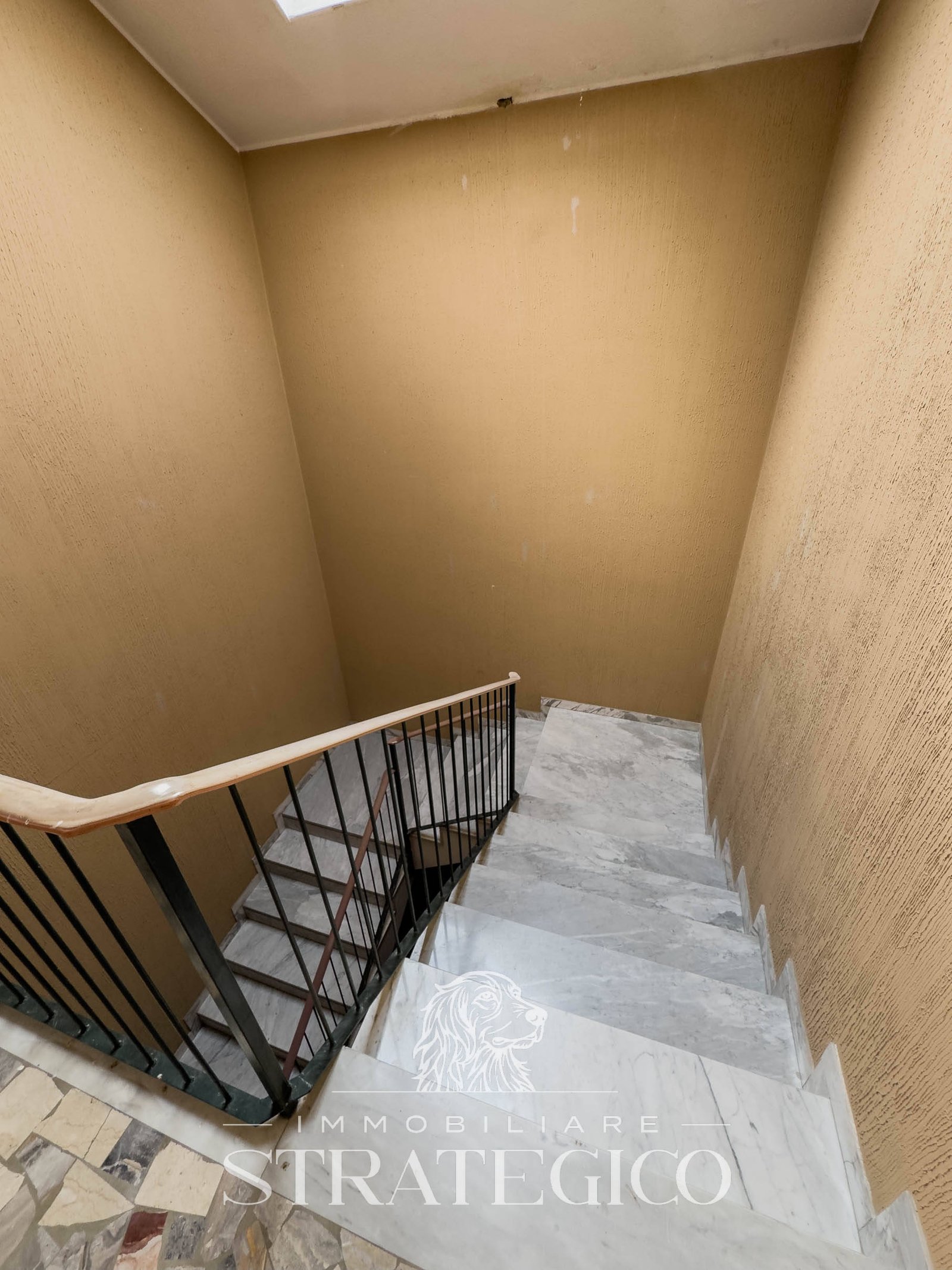 Pisano — Mansarda luminosa con terrazzo panoramico vista Lago Maggiore