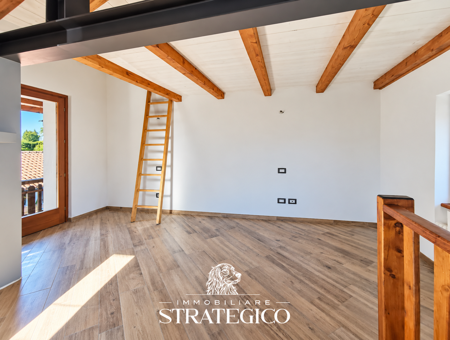 Brovello-Carpugnino: casa con giardino e balcone in Via Fontana