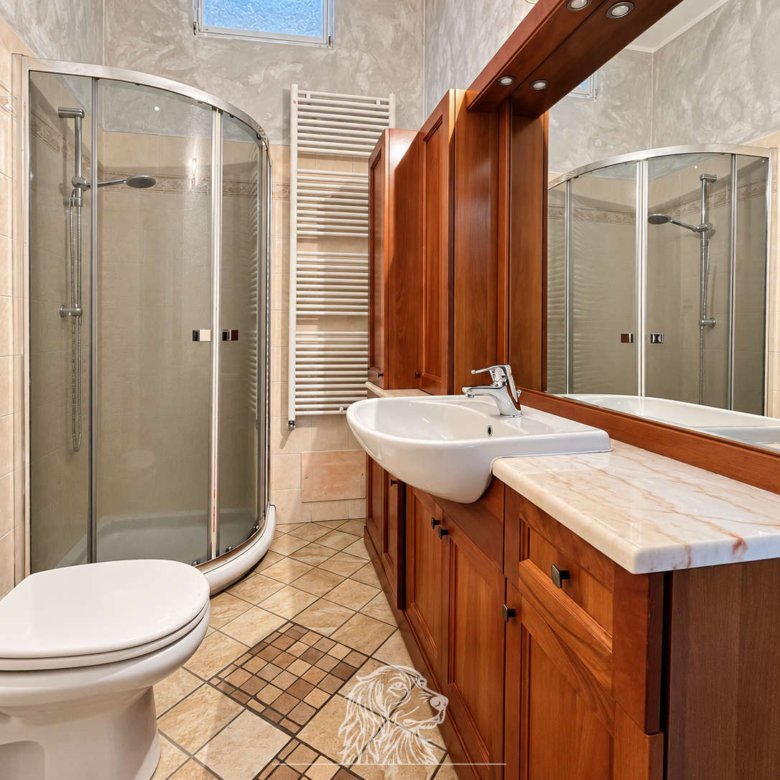 Mobile lavabo del bagno – Fosseno, Nebbiuno